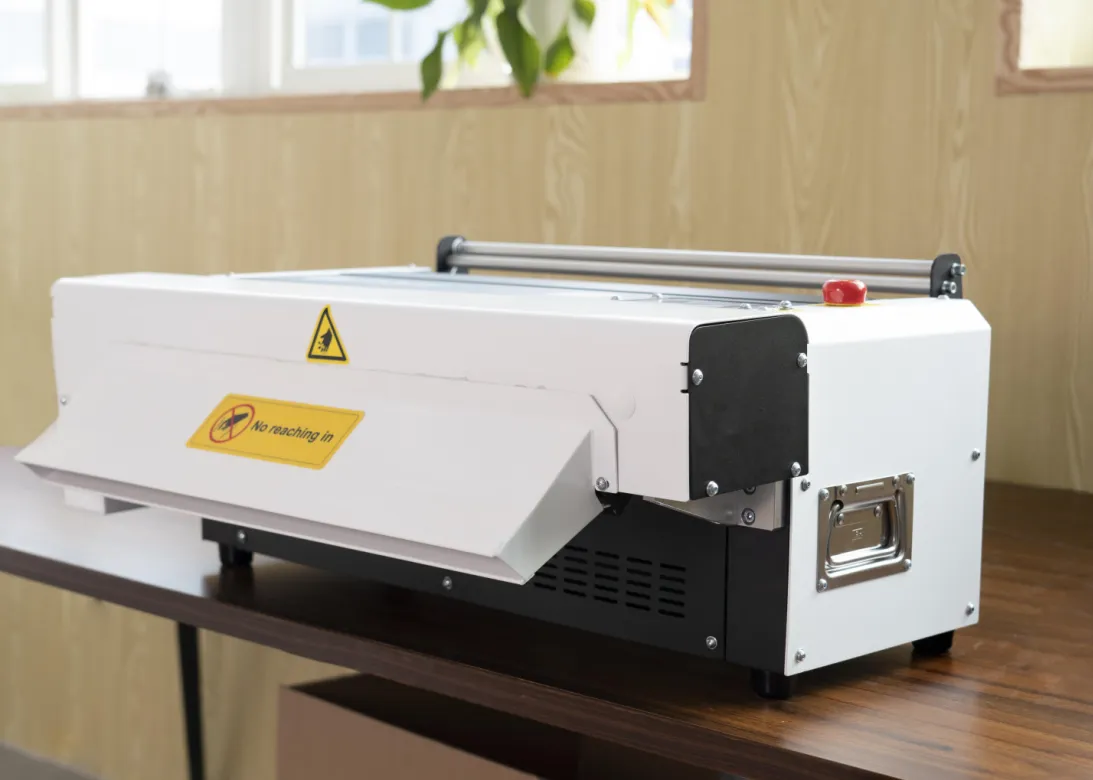 LP-IB500C エンボス加工紙製気泡緩衝材